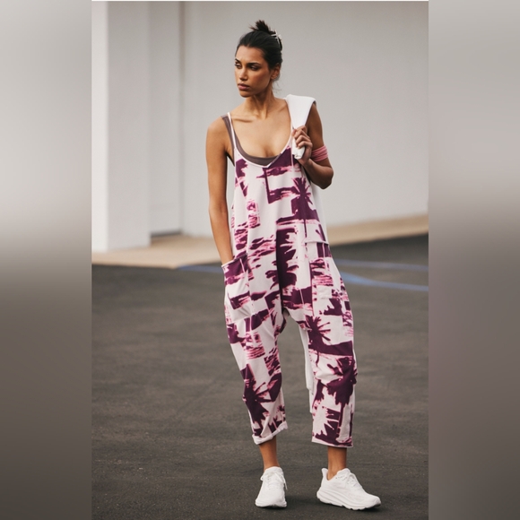 NWT Free People FP Movement Hot Shot Geo Printed Onesie Palm Beach Starry Nights - Picture 4 of 14